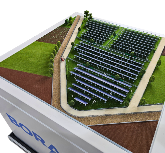 A highly detailed, illuminated and animated physical scale model developed by ARI Model, tailored for exhibitors at Intersolar Europe. The model incorporates aerospace-grade engineering precision, synchronized lighting effects, and dynamic animation 