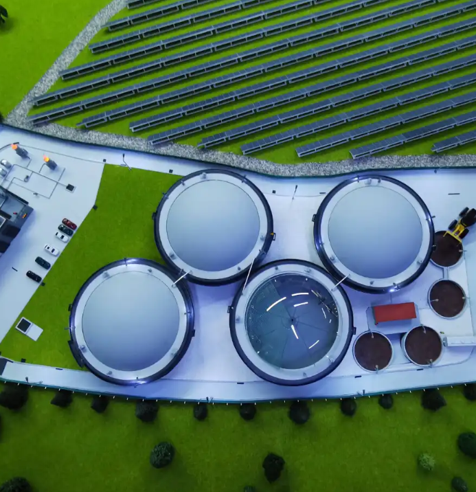 Detailed illuminated and animated scale models by ARI Model for AgriFoodTech, showcasing food processing plants, agricultural landscapes, smart farming systems, automated logistics, and renewable energy facilities. Enhanced with lighting effects and 