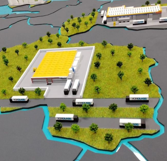 Custom illuminated and animated scale models by ARI Model for AgriFoodTech, including detailed food processing plants, agricultural landscapes, smart farming systems, renewable energy facilities, and logistics centers. With integrated lighting and dy