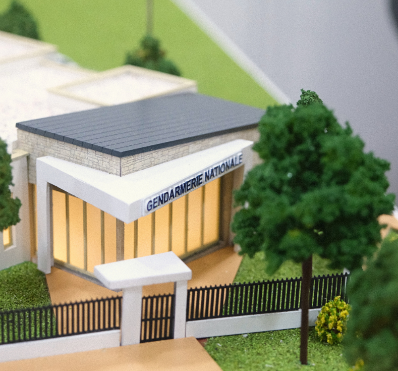 Custom architectural scale model by ARI Model for Tourismusmesse Wien, showcasing hotels, tourism projects, and resorts through precision craftsmanship, LED lighting, and animated features.