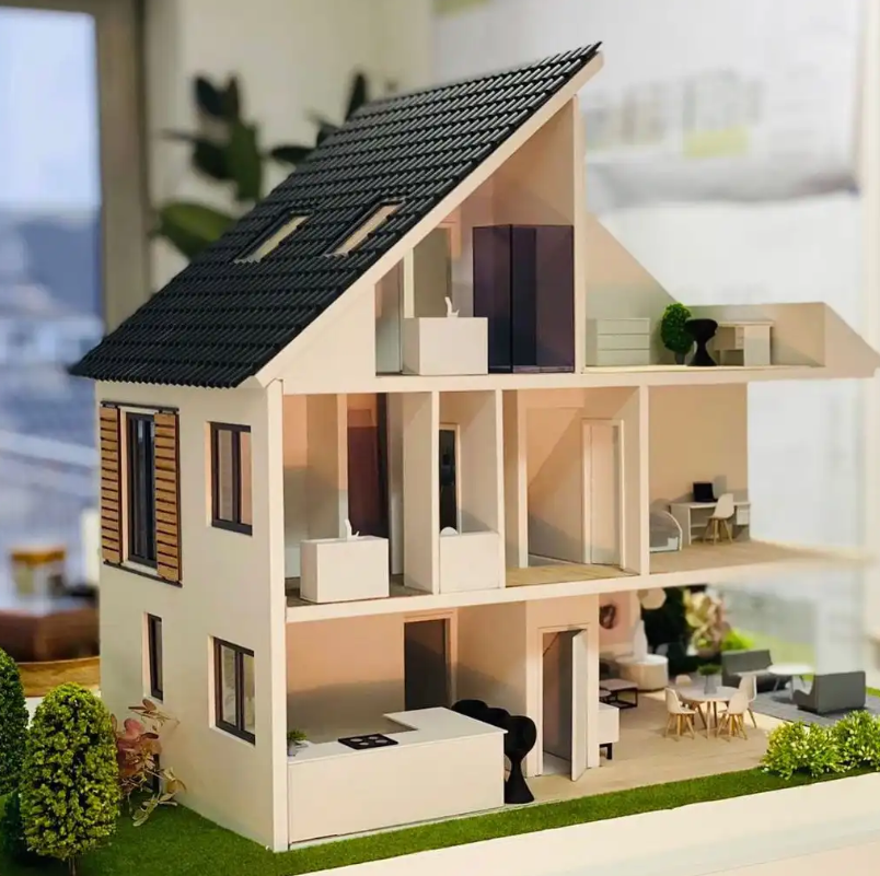 Custom-made illuminated and animated scale model created by ARI Model for Reisemesse Frankfurt, featuring detailed architecture, dynamic lighting, and motion effects that highlight travel, tourism, and infrastructure concepts. These interactive model