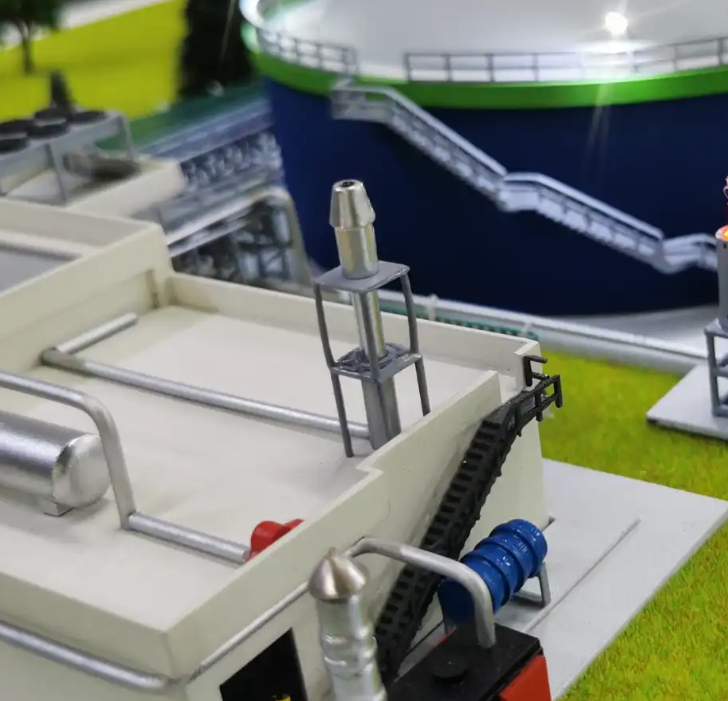 A meticulously crafted illuminated and animated model designed by ARI Model for the Swissdidac exhibition. The model highlights smart educational campuses, technological training facilities, and interactive learning environments. Equipped with dynami