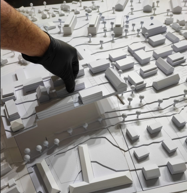 A custom-made architectural model created by ARI Model for EdTech Austria, integrating lighting, motion, and fine detailing. Each educational architecture model represents over 20 years of expertise in architectural storytelling, model precision, and
