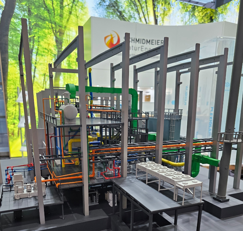 A precisely designed custom exhibition model by ARI Model for E-Learning Expo, featuring high attention to detail, accurate scaling, and professional lighting. With two decades of expertise, ARI Model transforms digital learning concepts into tangibl
